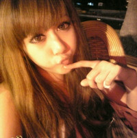 ���˵ķ�����Ů��QQͷ�� ��һ���˸�������Ҫռ��