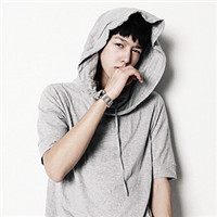 ��������ķ���������ͷ�� ��Į���ഺ