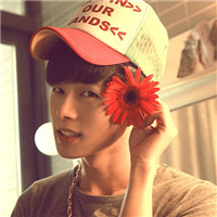 ����ķ�������������ͷ�� ���ں쳾�в����԰�