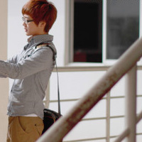 �ഺɢ�������ǵȴ���һ����Ļ