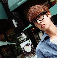 һ���� ����һ�ֽ�ɫ�� QQͷ�� - QQ����ͷ���ȫ