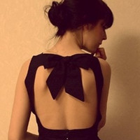 �ڰ�ϵŮ���˸��⾳ - QQͷ�� 