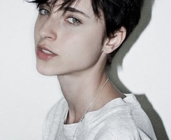 ŷ���ǷϷ���Ըз�����Ů��ɧ�����ͷ�� 