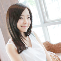 ����Ů������һ���Ŀɰ�QQͷ��Ӯ�����ഺ��������