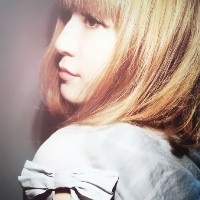 ���˵��غ�ʱ�г���Ů��QQͷ��_ 