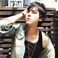 ˧����Ȼ��QQ����ͷ�񣺰�������ͷ��į��Ⱦ