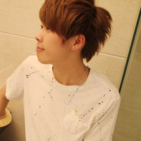 ���������QQ�ռ�ͷ��_�����¿���������