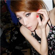 ��Ů�����ݺ�Ư�������Ծ�̬ͷ��