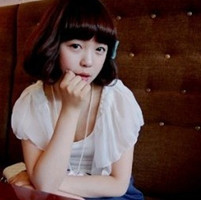 �ഺ�߲��˲��ϵ��껪��  QQͷ�� 