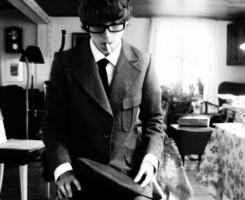 �Ǿ�����Ӻڰ���ҹ���п�ʼ 