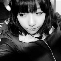 2011Ů���ڰ�ͷ�� ����һ�ˡ�ͣ���������߹��Ľ�ͷ 