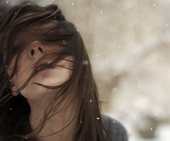 ��˼�㲵ķ���������Ů��ͷ�� 