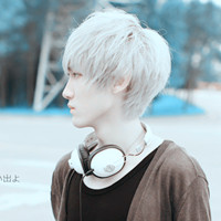 ����ɫ�������ͷͷ�� ��