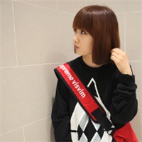 ���½���ͷ�� Ϊ����������