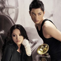 ����������ͷ��һ��һ�ң��������Ӱ������ȥ