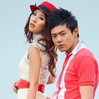 ���˱˴˵�����QQ����ͷ��һ��һŮ������ֻ������Ķ���