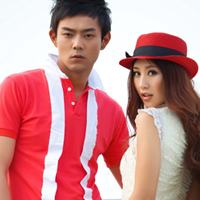 ���˱˴˵�����QQ����ͷ��һ��һŮ������ֻ������Ķ���