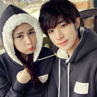 Ψ����QQͷ�����£���ֻ�����ķ�����������