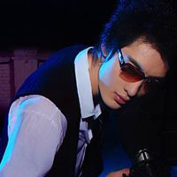 ���찮�������QQ����ͷ��һ��һŮ����İ������������춼������