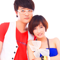 ����Ե��QQ����ͷ��һ��һ�ң���������ֻ�������̫��