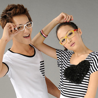 ϲ�������QQ����ͷ�� һ��һŮ����Ϊ��������ڵĽ�������