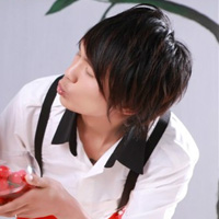 ϲ�������QQ����ͷ�� һ��һŮ����Ϊ��������ڵĽ�������