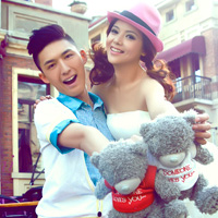 ��������QQ����ͷ��һ��һŮ�������ٵ�����Ϊ�㶯��