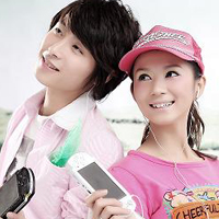 �氮���µ�QQ����ͷ��һ��һ�ң�������߳�һ������Ϸ