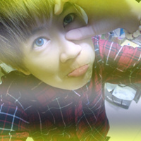 ������ͷ��QQ����ͷ��һ��һŮ��Ϊ��ĳ�����������������