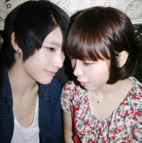 ���еĿ���QQͷ�����£�����һ����̫���Ľ���