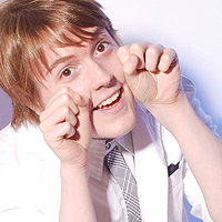 ϲ��������Ů��QQͷ�����£������Ѿ�����̫��ִ�ŵİ�