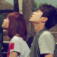 ����ǣ�ҷ���������ͷ��һ��һŮ���Ⱥ���˵���ҵĳ�ŵ