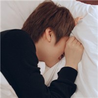 �õĸ����QQ����ͷ�� һ��һŮ��һ˲��е�����̫����