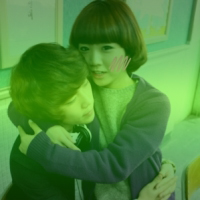 ���ɿ�Ұ��QQ����ͷ��һ��һŮ�������˽���Ψһ