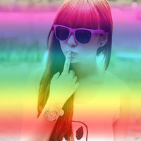 ��������QQ����ͷ��һ��һŮ��ֻΪ����ǿ�����Ÿ���