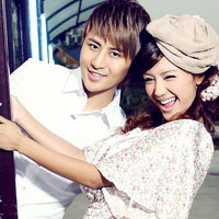 ���ǰ����ϵ�QQ����ͷ��һ��һ�ң�ע����һ����ֻ�������