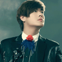 ��֮��������QQͷ������һ�ԣ�����Ϊ���������İ�