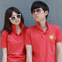 �ڰ�ʱ��������ͷ��һ��һŮ���غ����˶�ж�