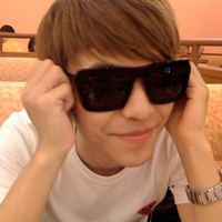 ��Եķ���������ͷ��һ��һŮ��С��ԭ���������