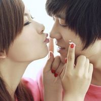 ��㰮���ж�����QQͷ����Լ�����