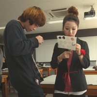 ��㰮���ж�����QQͷ����Լ�����