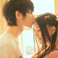 �������ഺQQ����ͷ�� һ��һŮ_�˴���������Ű�