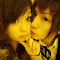 �׽���ĺ�������������ͷ��һ��һŮ������������İ�����