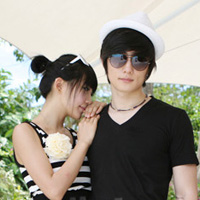 �׽���ĺ�������������ͷ��һ��һŮ������������İ�����