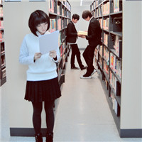 ����������νqq����ͷ�� һ��һŮ����һ��·���Ҹ�������