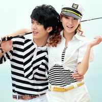 ���ְ��Ľ�������������ͷ��һ��һŮ���Ҹ����м�������������