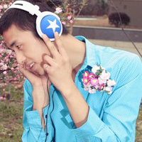 �����ױ�����һ����������ͷ�񡢰�������ô��¶�