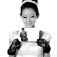 ����ȥ���Ҹ�δ��QQ����ͷ��һ��һŮ��������ô������������ʵ��