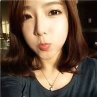 �������������qq����ͷ��һ��һŮ������������ʱ��������Լ��