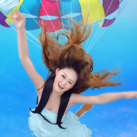 �Һ����������ɷ���������ͷ��һ��һŮ�������ഺ���Ҹ�����